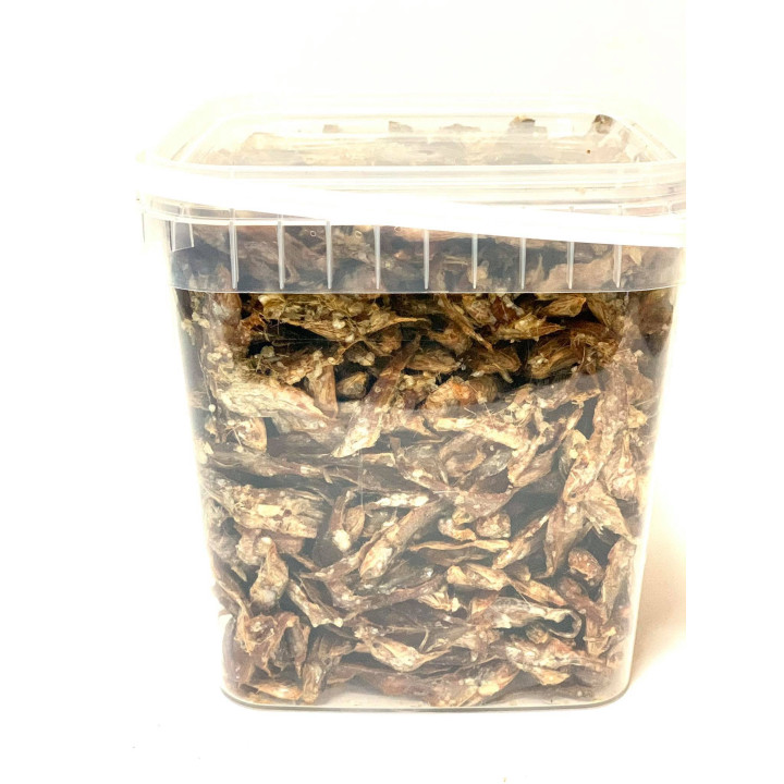 Szárított hal 2500 ml ( teknősök, kutyák, macskák részére )