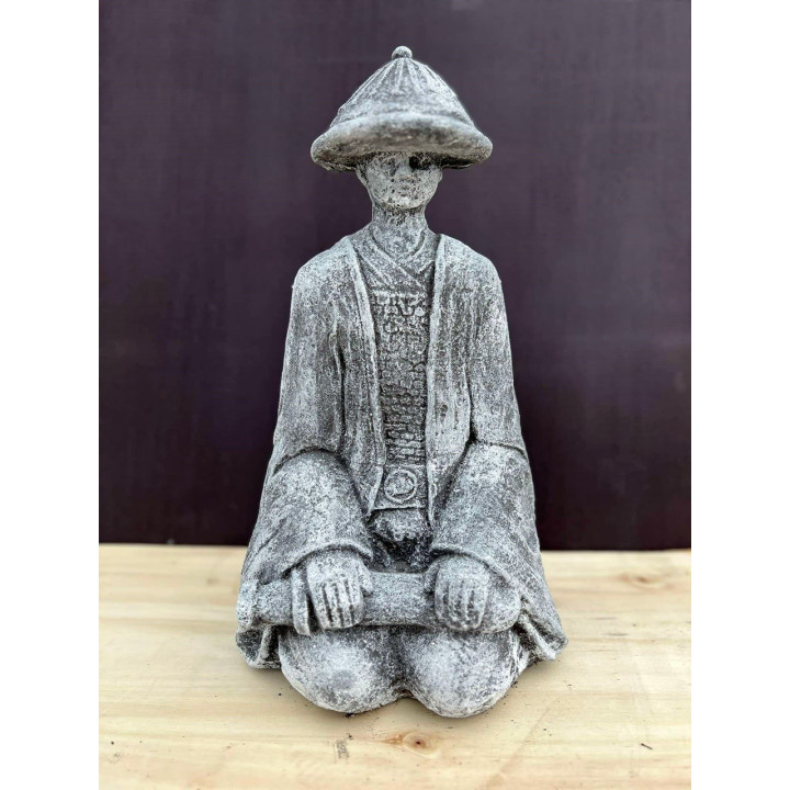 Zászlót tartó térdelő szamuráj 43cm