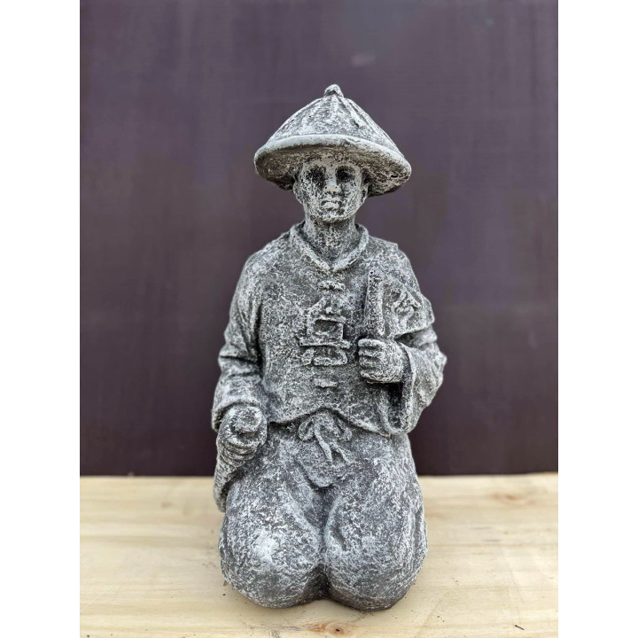 Térdelő szamuráj 43cm