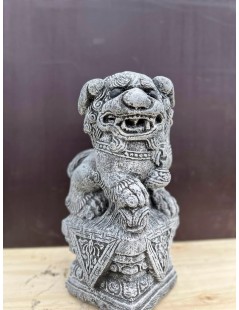 Templomi kutya 43cm jobbos