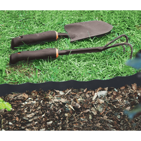 Bradas univerzális ágyásszegély fekete 9m x 25cm